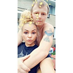 Meet your Posher, Isis